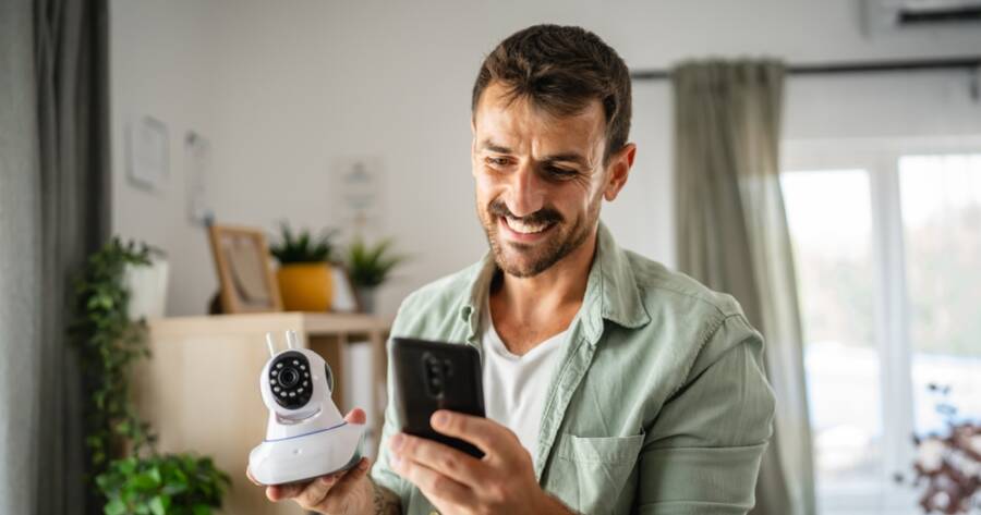 How to Choose the Right Home Security Camera System